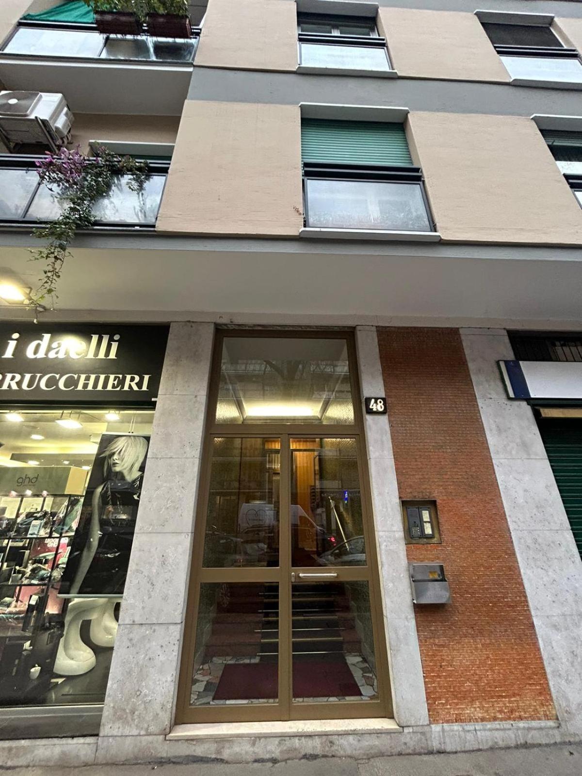 Ferienwohnung Kibilu - Via Lomellina Mm Argonne - Linate Airport Mailand Exterior foto